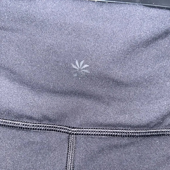 Athleta Elation 8” Shorts Black Size XS - Picture 4 of 5